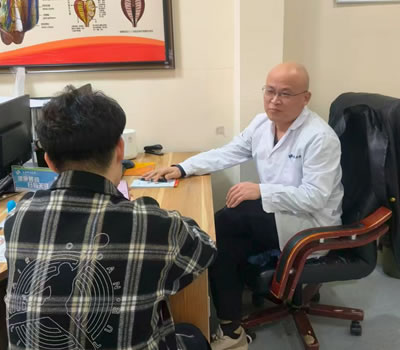 黄石市|男科医师高朋磊：守护男性健康，专业男科诊疗